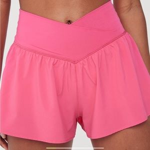 White aerie crossover shorts